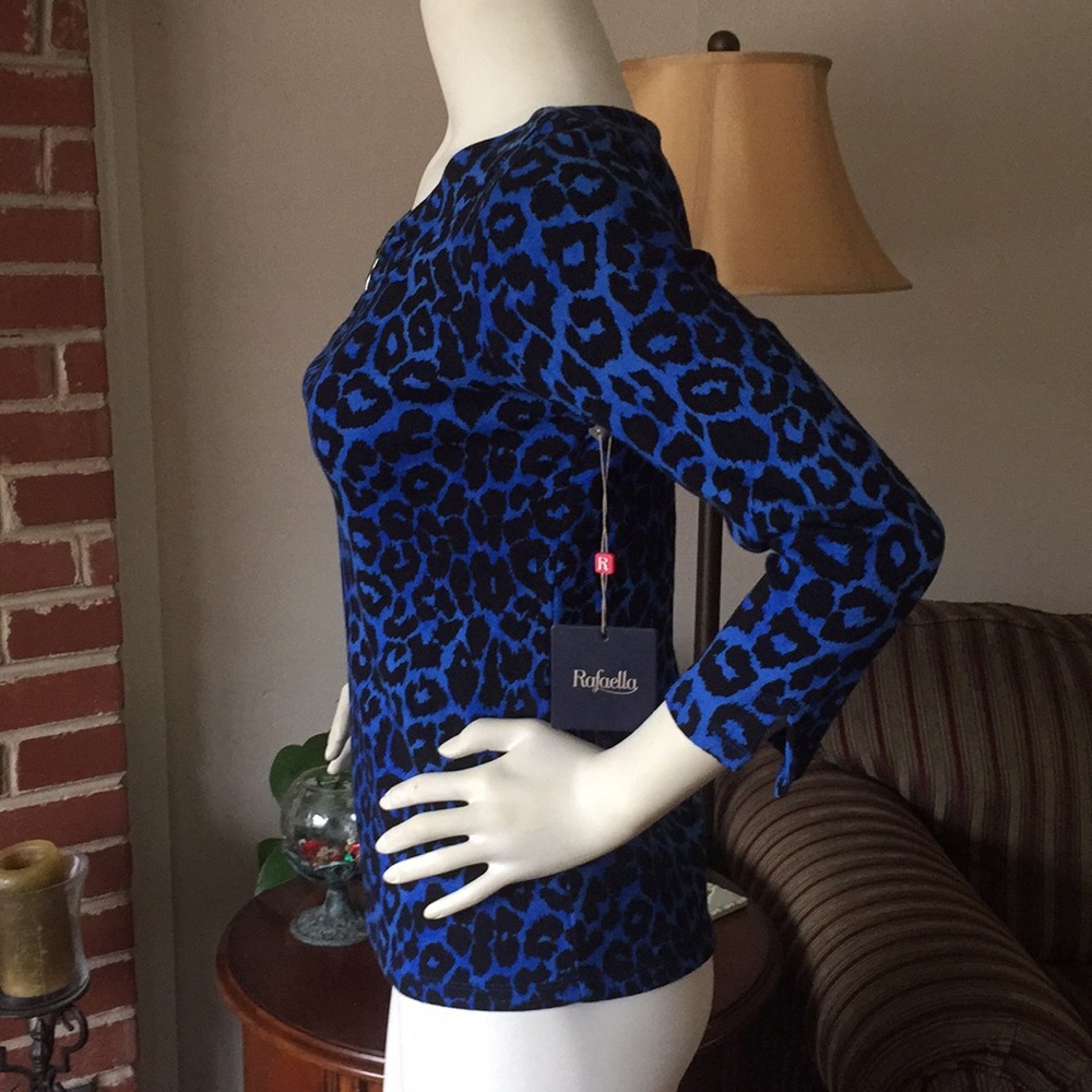NWT Rafaela top - Picture 3 of 5